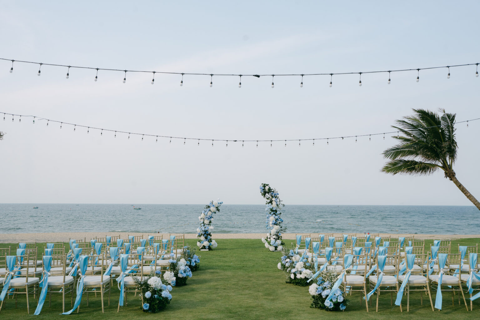 Da Nang beach lawn wedding venue