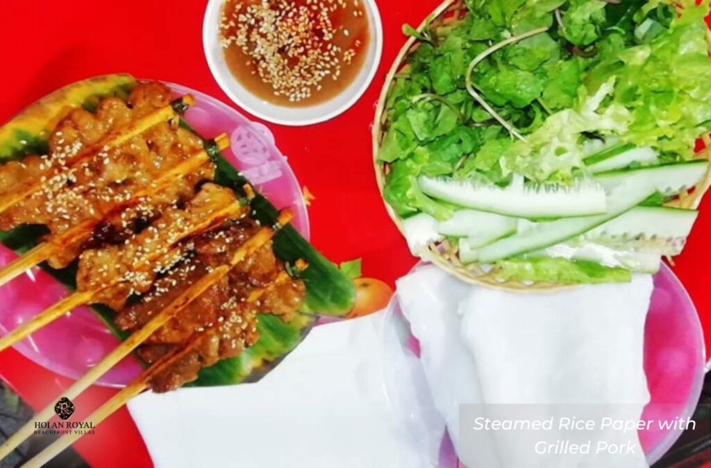 Steamed rice paper with grilled pork