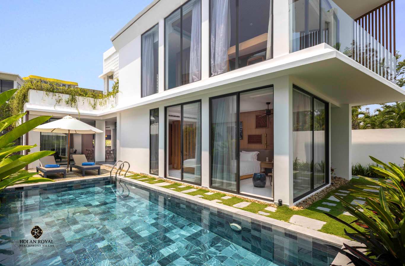 Bên ngoài biệt thự tại Hoi An Royal Beachfront Villas