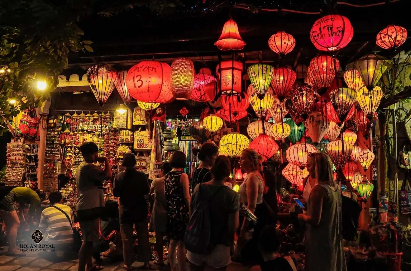 Chợ đêm Hội An