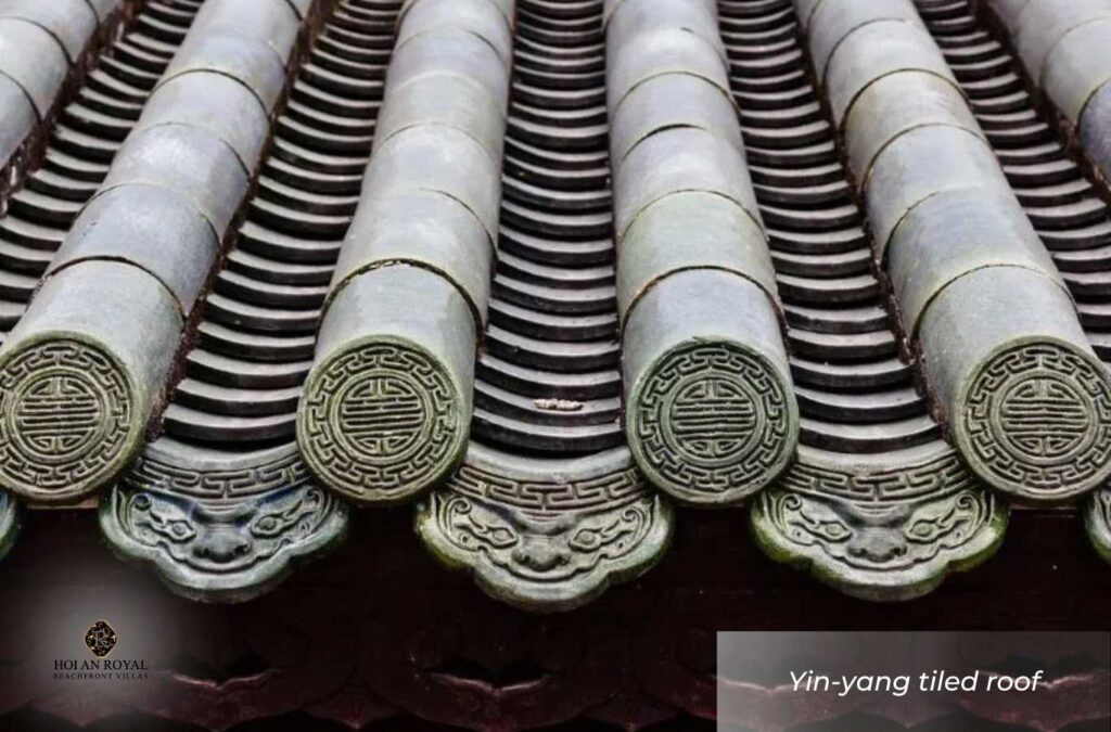 Yin-yang tiled roof