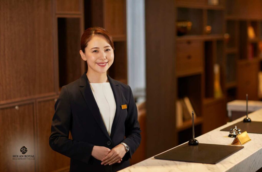 Front desk staff must have strong foreign language skills and maintain a friendly, professional manner