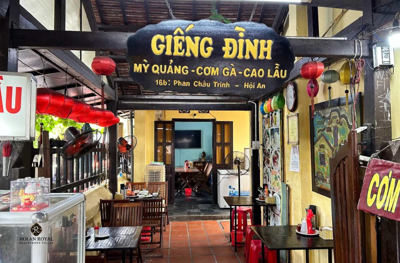 Cơm gà Giếng Đình