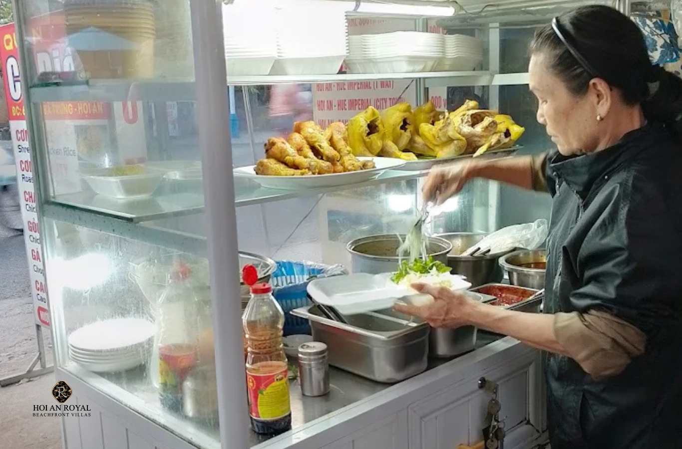 Cơm gà Cô Diên