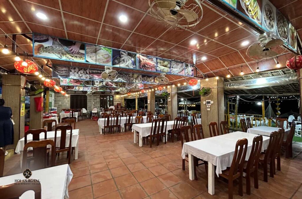 Indoor space at Man seafood restaurant