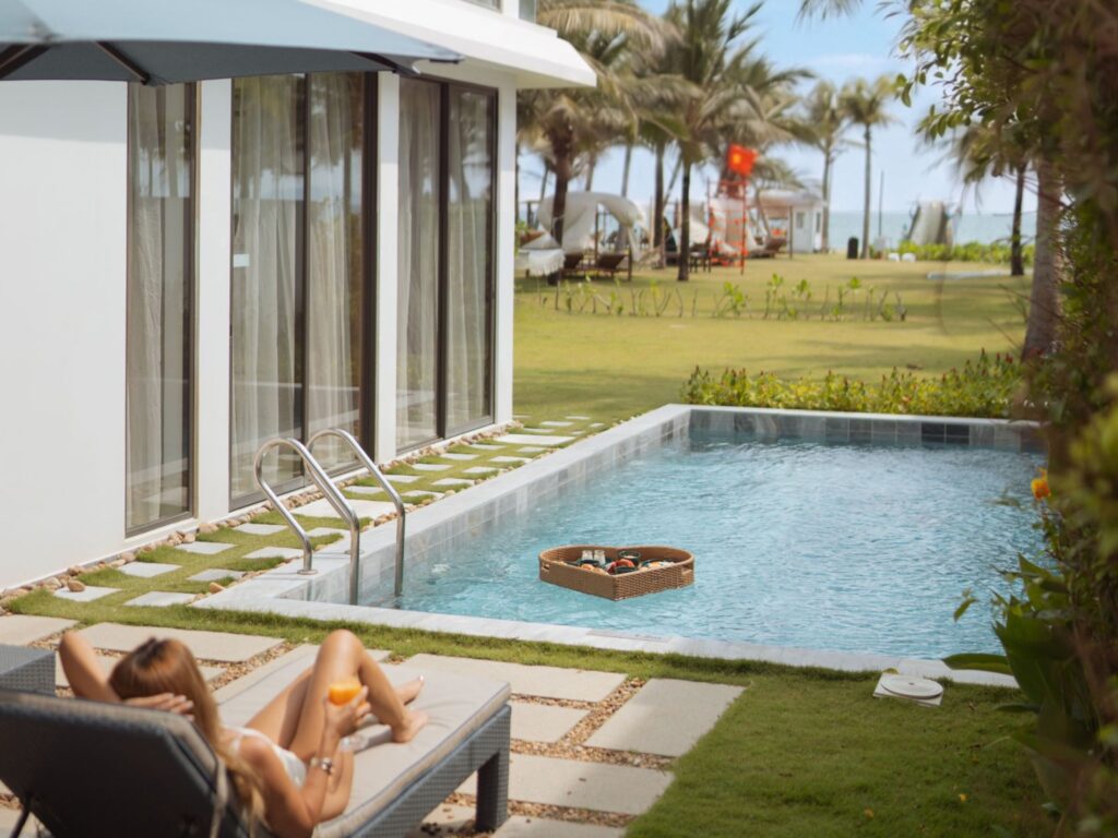 Book early & save for Hoi An villa